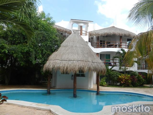 lirios, playacar fase 2, Playa del Carmen