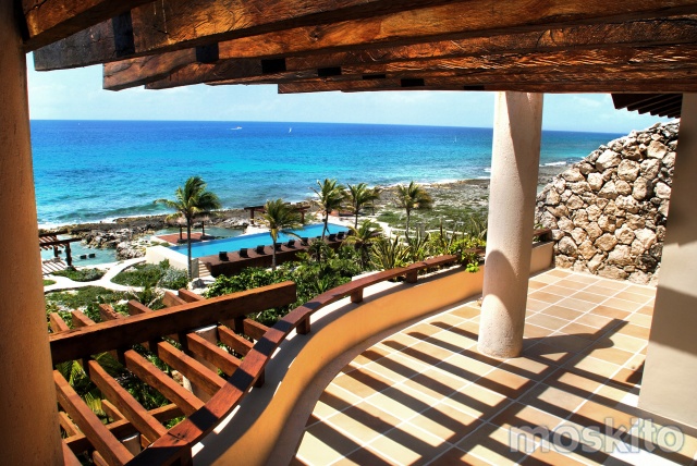 Pueblo Escondido, Puerto Aventuras